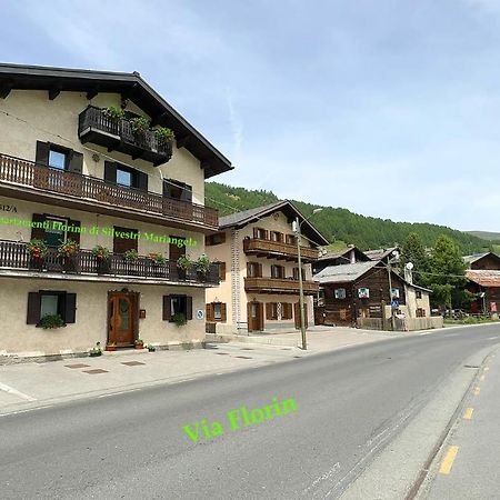 Appartamenti Florino Di Silvestri Mariangela Livigno Bagian luar foto